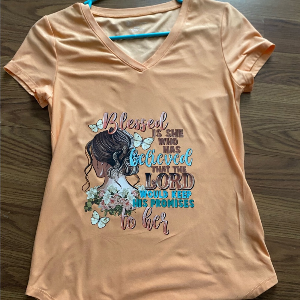 V neck t shirt